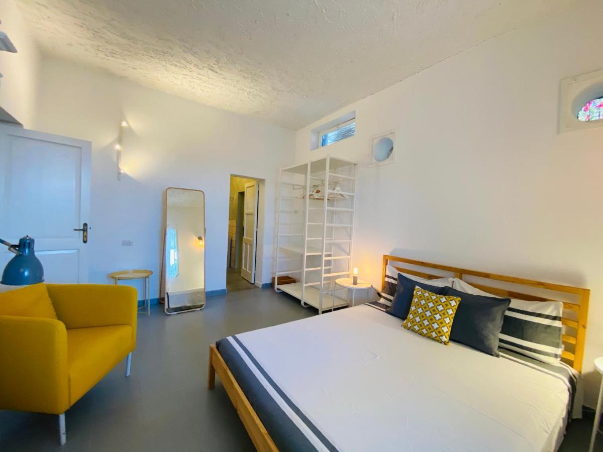 Via Marina Apartment Стромболи Екстериор снимка